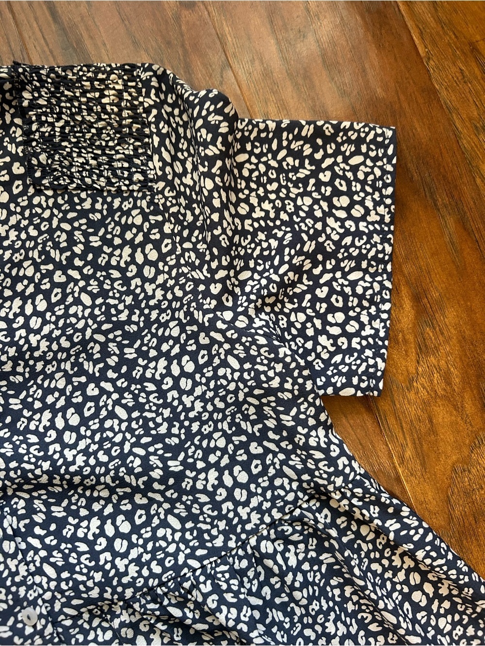 JODIFL Navy and White V-Neck Short Sleeve Babydoll Tunic - Picture 5 of 8